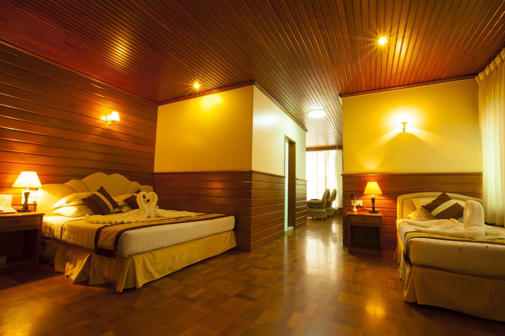 Hotel Queen Mandalay Exterior foto